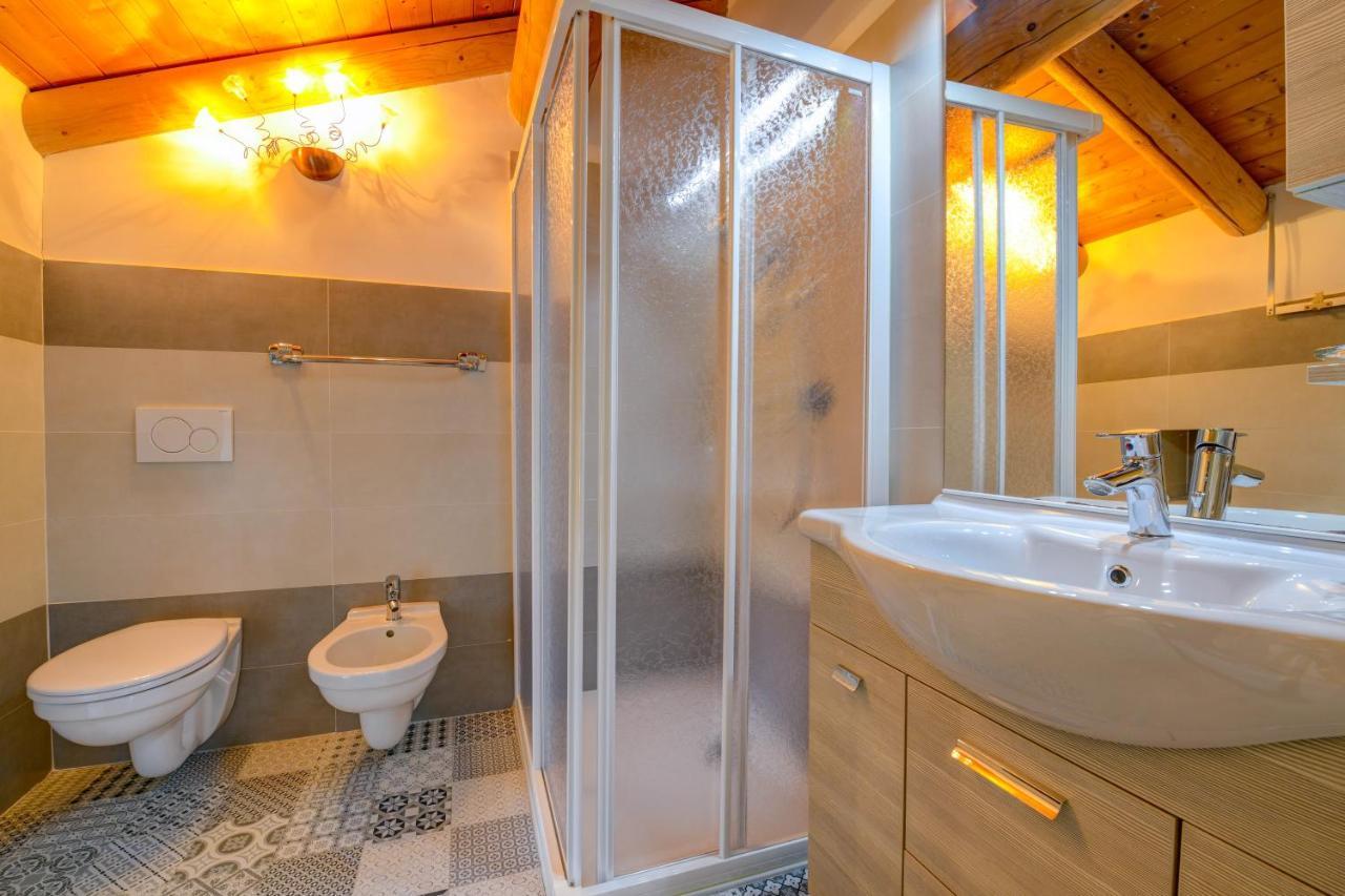דירות Tremosine Casa Nel Borgo - Il Gufo מראה חיצוני תמונה